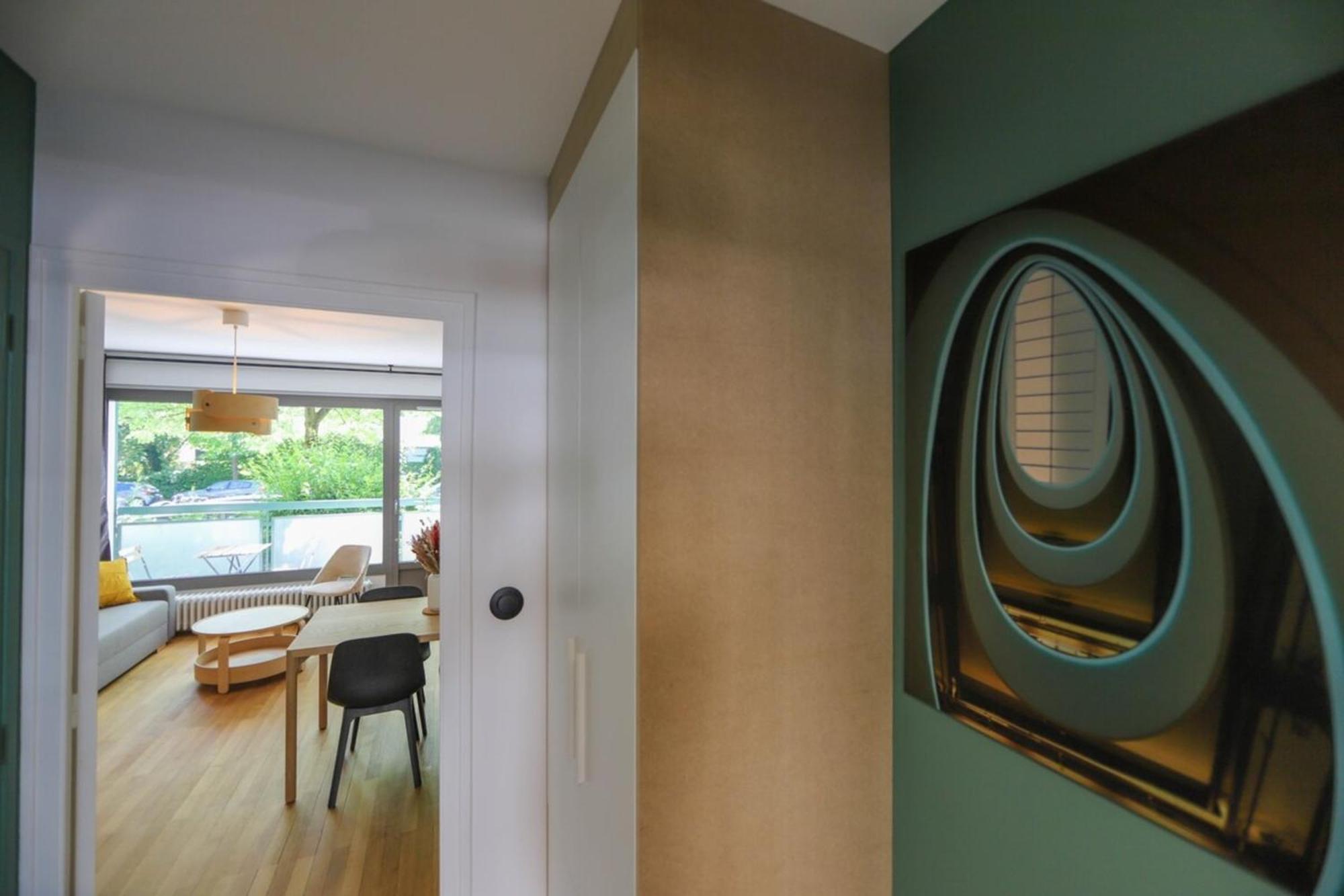 Appartement La Bulle Verte : T2 Proche Avec Parking Annecy