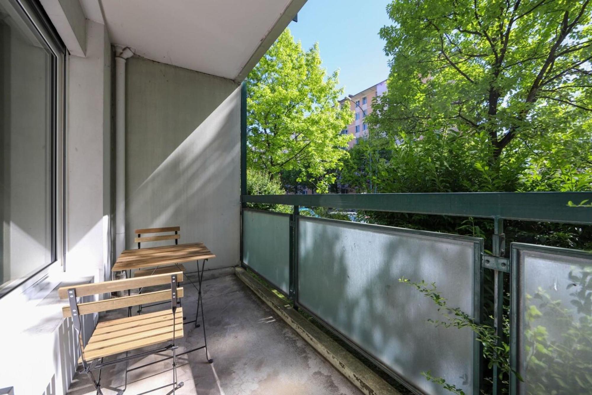 Appartement La Bulle Verte : T2 Proche Avec Parking Annecy
